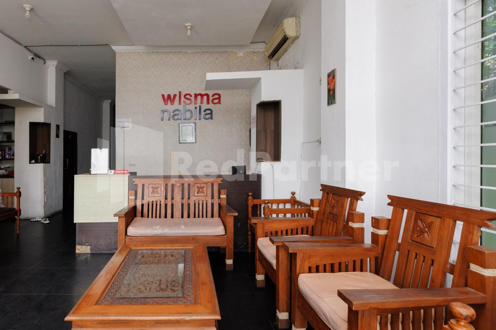 Reddoorz At Wisma Nabila Syariah Near Masjid Raya Baiturrahman Банда-Ачех Экстерьер фото